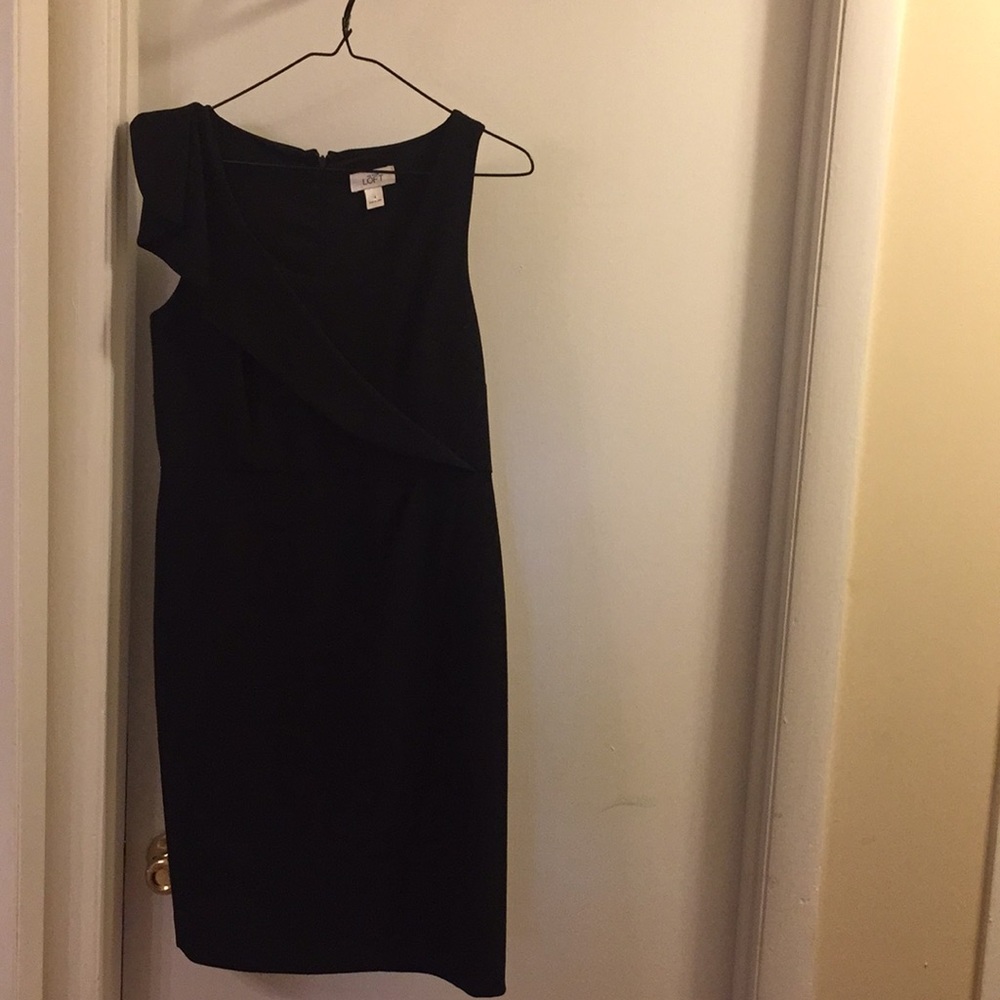 Loft Chic Little Black Dress - Picture 5 of 6